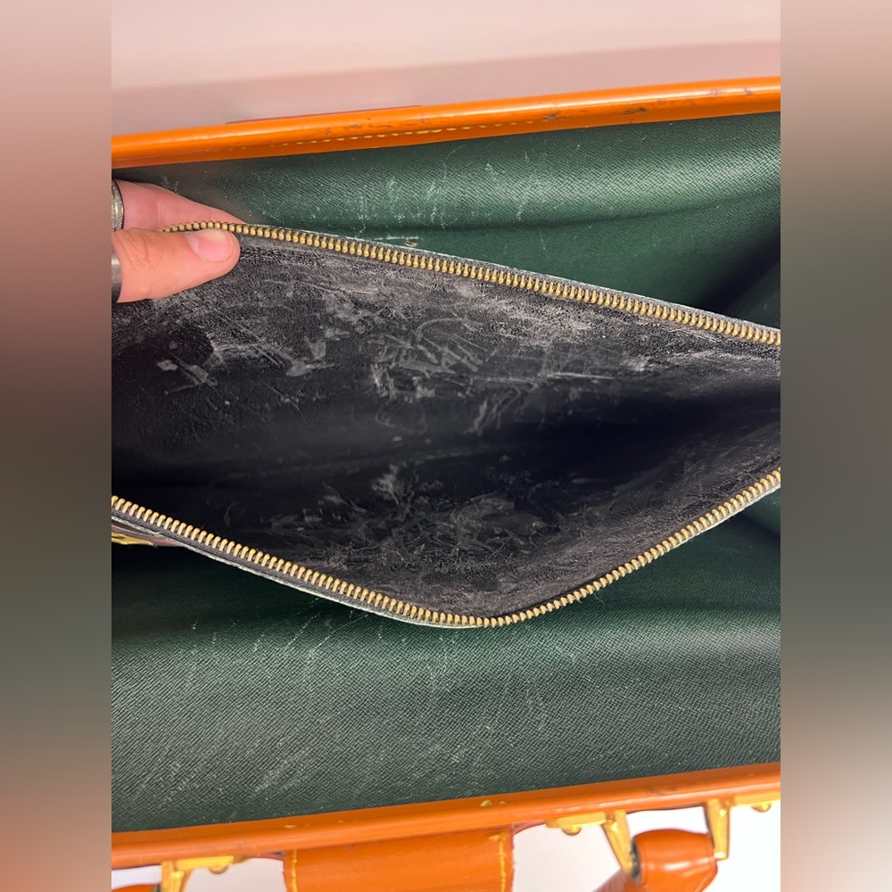 Louis Vuitton Briefcase - Picture 9 of 11